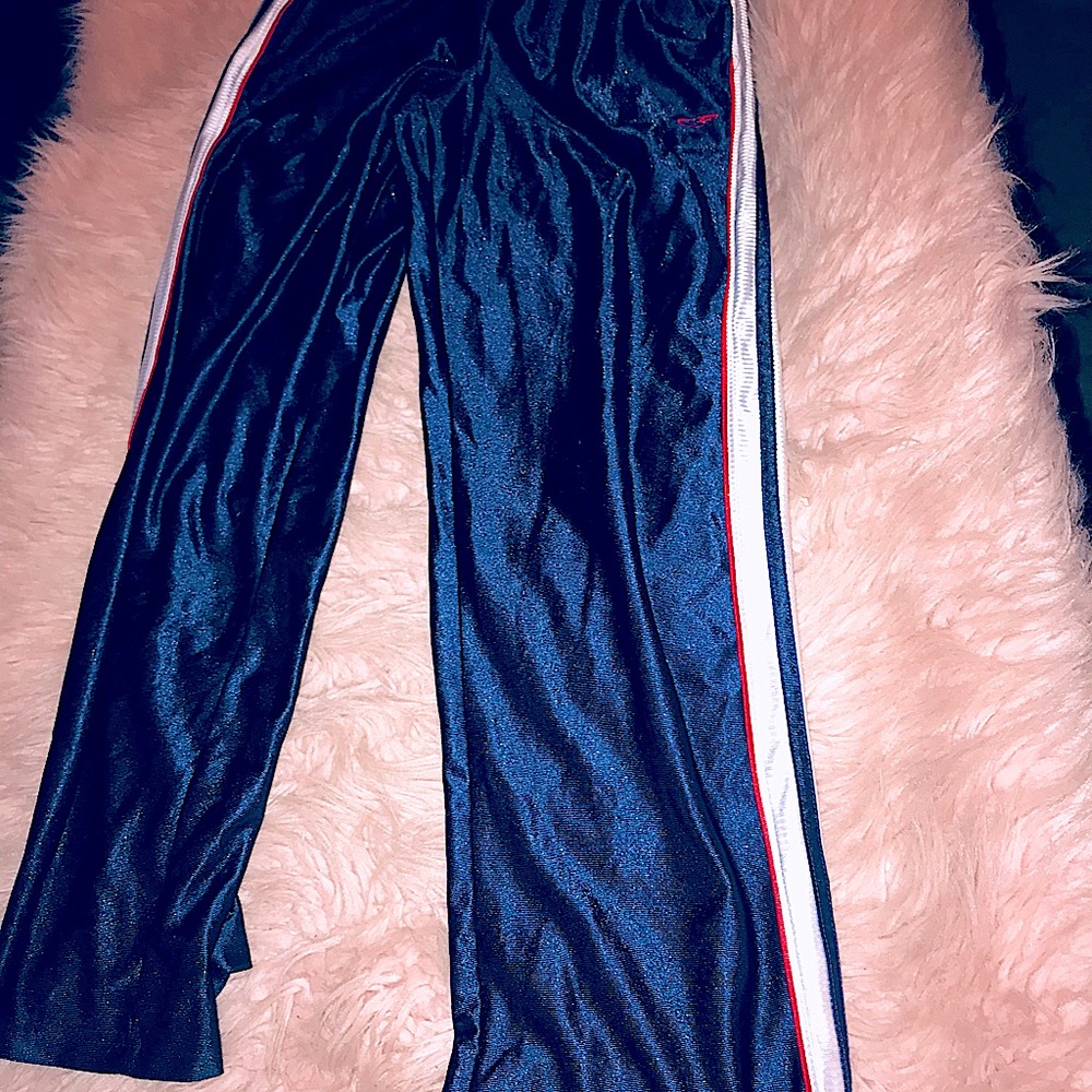 Red, white and blue Champion athletic pant, size L